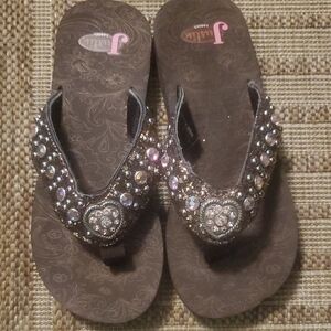 Justin Brown Casual Sandals with Cushioned Sole And Rhinestones
